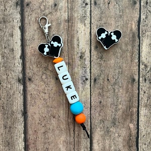 Skateboard Custom Name Keychain, zipper charm, name tag, gift, personalize, skateboard, broken, deck, skater boy, skater girl, carve, trick