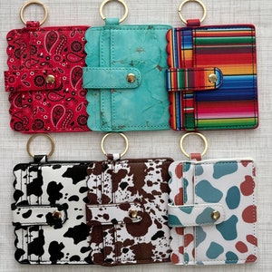Monedero, llavero, regalos para ella, tarjetero, billetera fina, billetera con cinturón, broche, estilo western, estampado de vaca, sarape, turquesa, pañuelo, boho