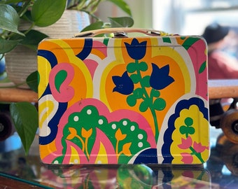 Vintage 1970s Colorful Kaleidoscope Flower Power Metal Lunchbox