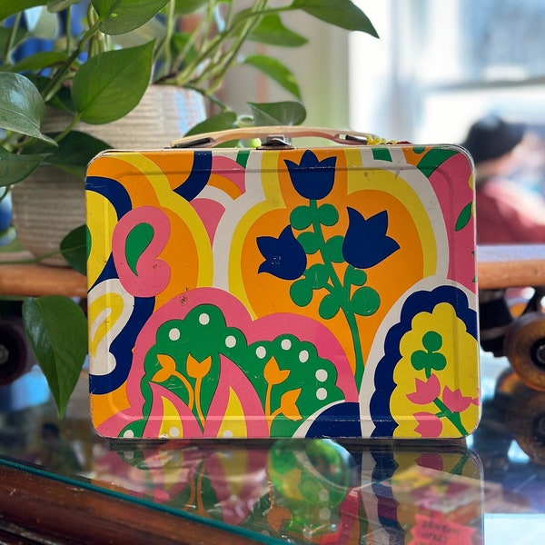 Vintage 1970s Colorful Kaleidoscope Flower Power Metal Lunchbox