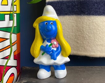 Vintage 1980s Handmade Chalkware Smurfette Holding Flowers