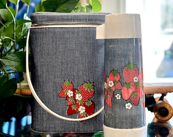 Vintage 1970s Aladdin Strawberry Vinyl Brunch Bag with Original Thermos