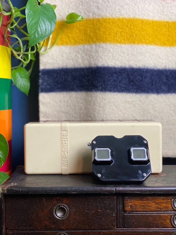 Vintage 1950s Sawyer's Bakelite Viewmaster 3D View-master - Etsy Vintage 1950s Sawyer's Bakelite Viewmaster 3D View-master - Etsy