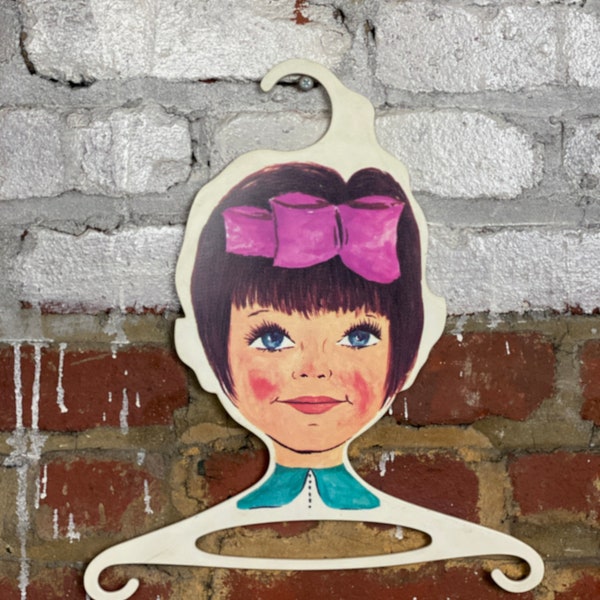 Vintage 1960s Strepp-Design Boutique Plastic Little Girls Face Hanger