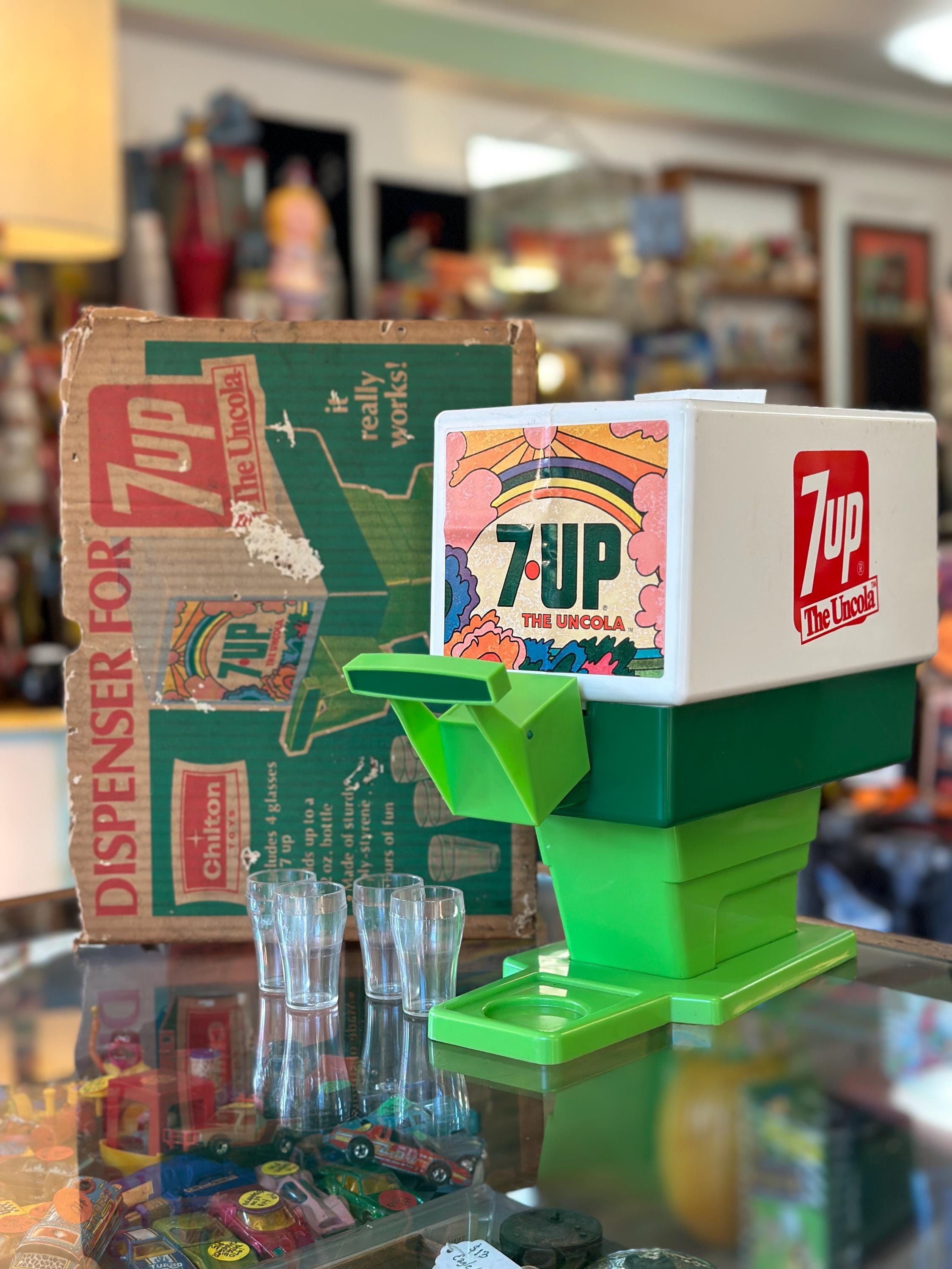 Vintage 1960s Chilton Toys 7UP the Uncola Toy Drink Soda