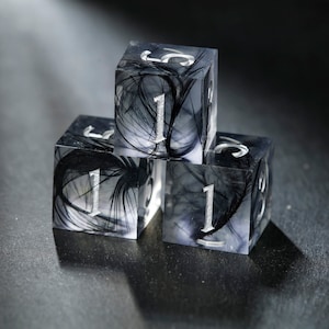 Black Feather Dice D6