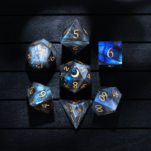 Juego de dados lunares de piedras preciosas de labradorita