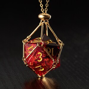 Schwarz-rotes YEET-Würfelset D20 Necklace