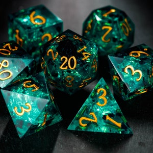 Dark Green Dice Set image 4