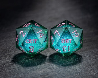 Green Liquid Core Galaxy Dice Crit Dice Set