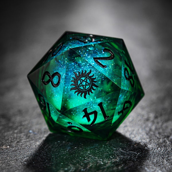 Green Liquid Core Galaxy Dice Supernatural Anti-possession Dice Set