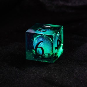 Green Liquid Core Galaxy Dice Supernatural Anti-possession Dice Set Only D6