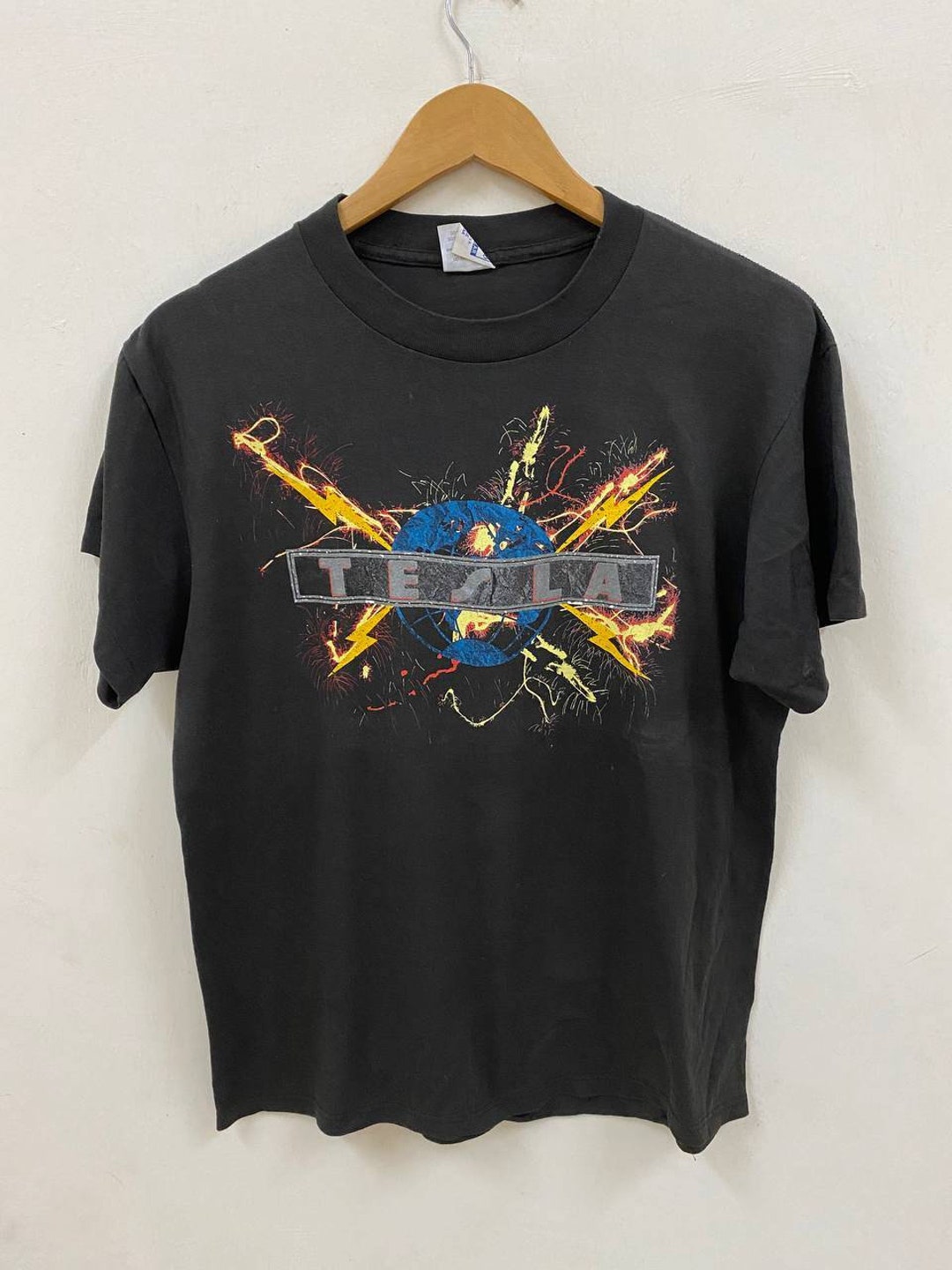 Vintage 1987 Tesla Mechanical Resonance Tour T-shirt - Etsy
