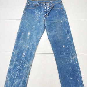 W34 Levi's 501 Vintage com design acid wash, anos 90, fabricado nos EUA