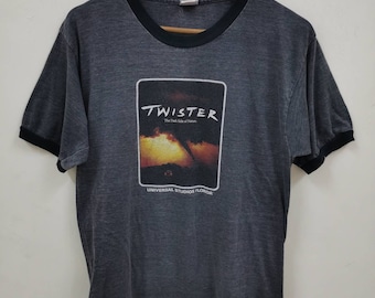 Vintage 1996 Twister Przygoda Film Ringer T-shirt Tornado Film Katastrofa film Helen Hunt Steven Spielberg Horror