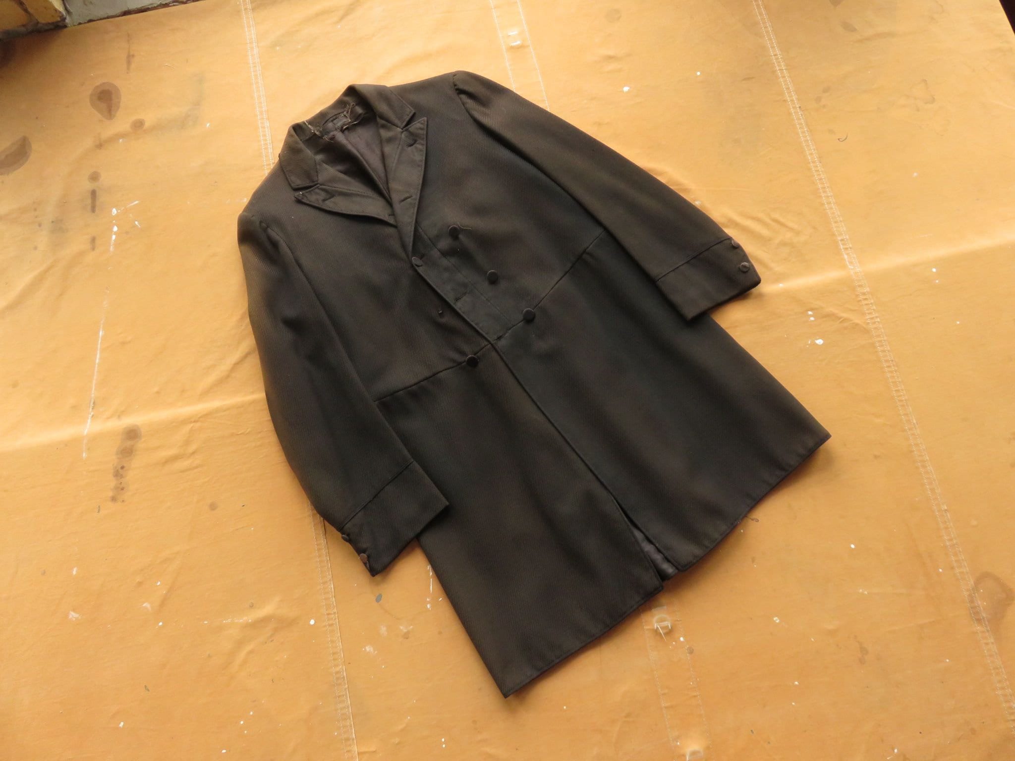 ジャケット・アウター Early1900s French Chesterfield Coat Chesterfield Coat With Velvet Collar - Etsy