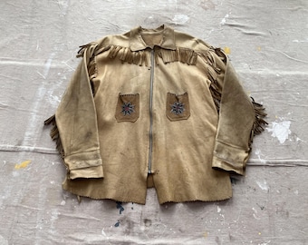 Jaqueta Western de couro camurça dos anos 30, tamanho médio/grande, com franjas e bolsos com miçangas. Autêntica jaqueta de camurça de veado dos anos 1930/40, estilo Velho Oeste.