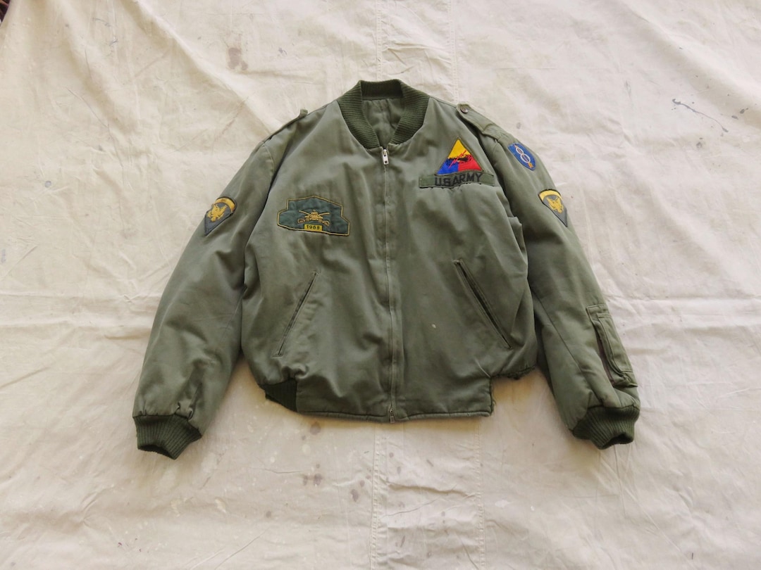 Medium 60s Army Tanker Jacket / Vietnam Era Theater Made Medium 60s Army Tanker Jacket / Vietnam Era Theater Made