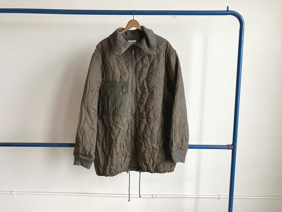 XL 90s European Army Liner Jacket / Quilted Thermal Green Cardigan 