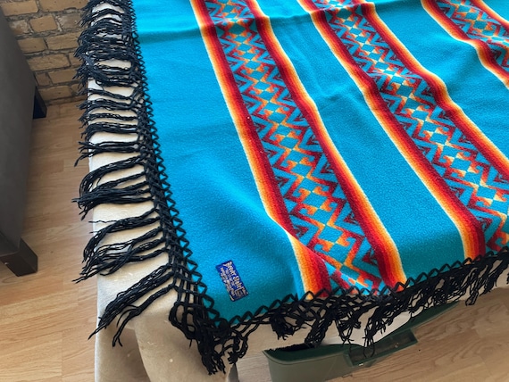Vintage Pendleton Beaver State Shawl Blanket / Red Blue Wool