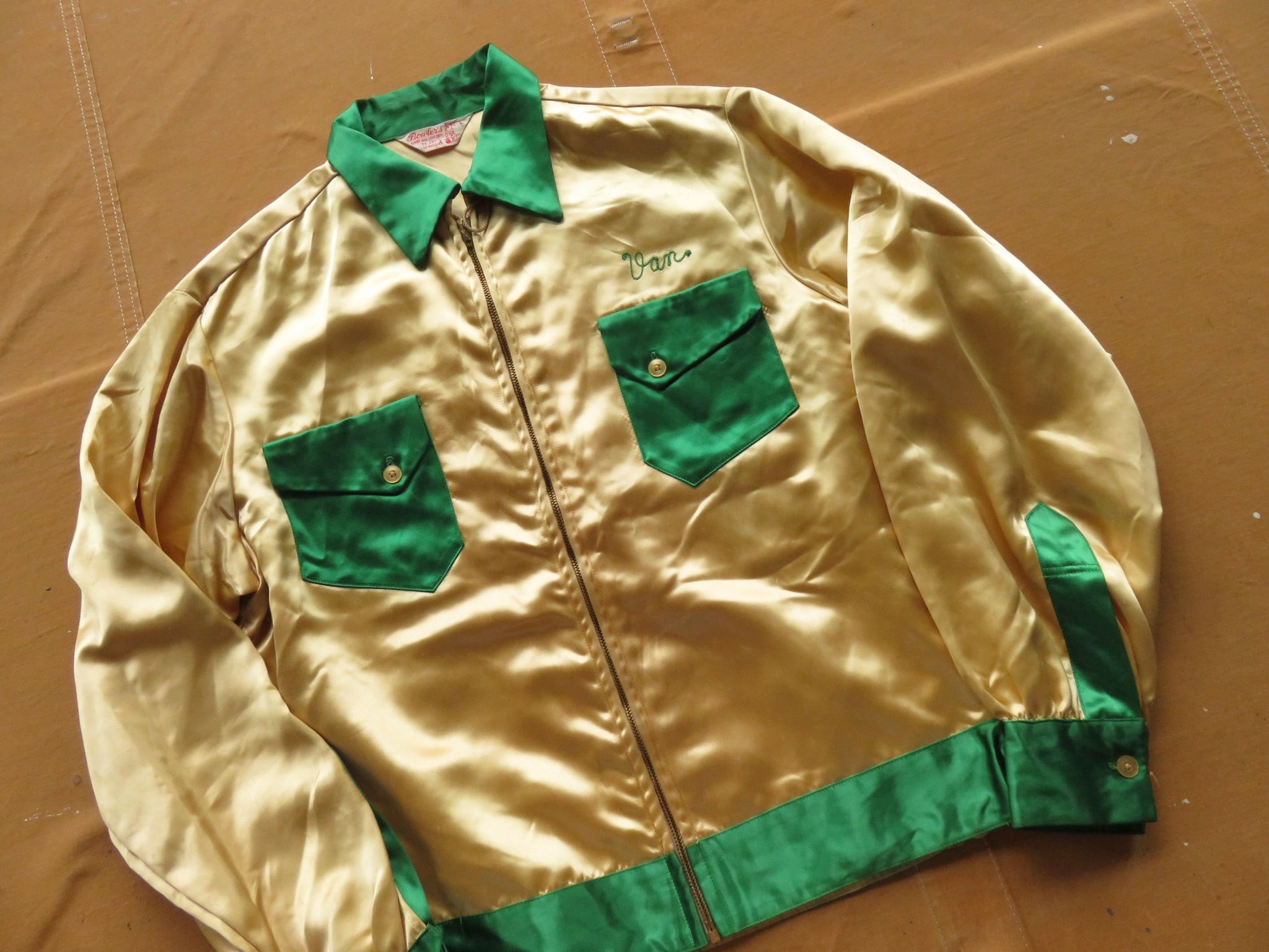 ジャケット・アウター @@50s vintage bowling jacket Large 50s Embroidered Satin Bowling Jacket / Chainstitch