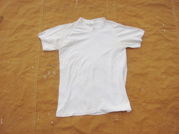 XS / Small 70s Raglan Blank White T-shirt / Poly C