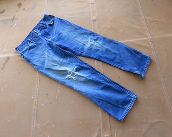 34 x 29 80s Wrangler Jeans / Distressed Wranglers Boot Cut Cowboy