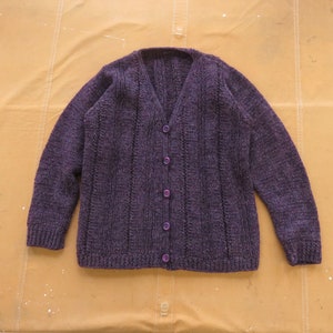 Large / XL Hand Knit Wool Cable Knit Cardigan / Purple Women&#39;s Sweater Wool Fleck Fisherman