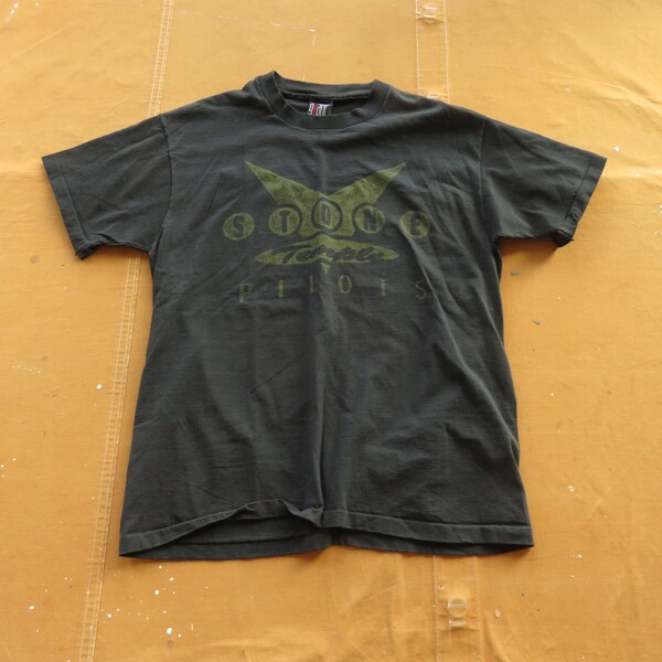 XL 90s Stone Temple Pilots T-shirt / Giant by Anvil Single Stitch 1990s Black