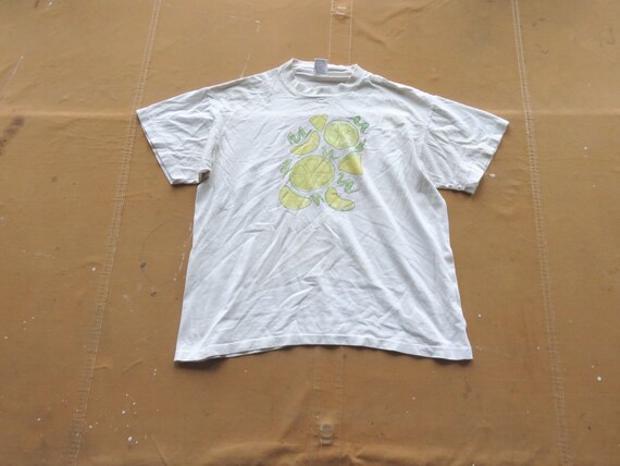 Large 90s Fruit T-shirt / Hand Painted Handmade D… - image 1