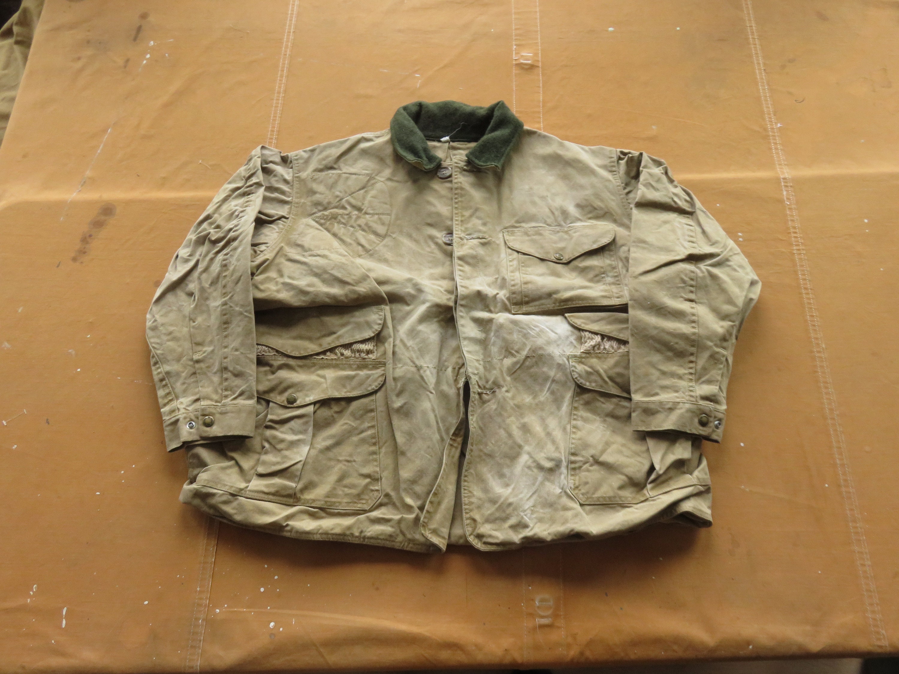 XL 70s / 80s Filson Waxed Hunting Jacket / Cruiser Ranger XL 70s / 80s Filson Waxed Hunting Jacket / Cruiser Ranger