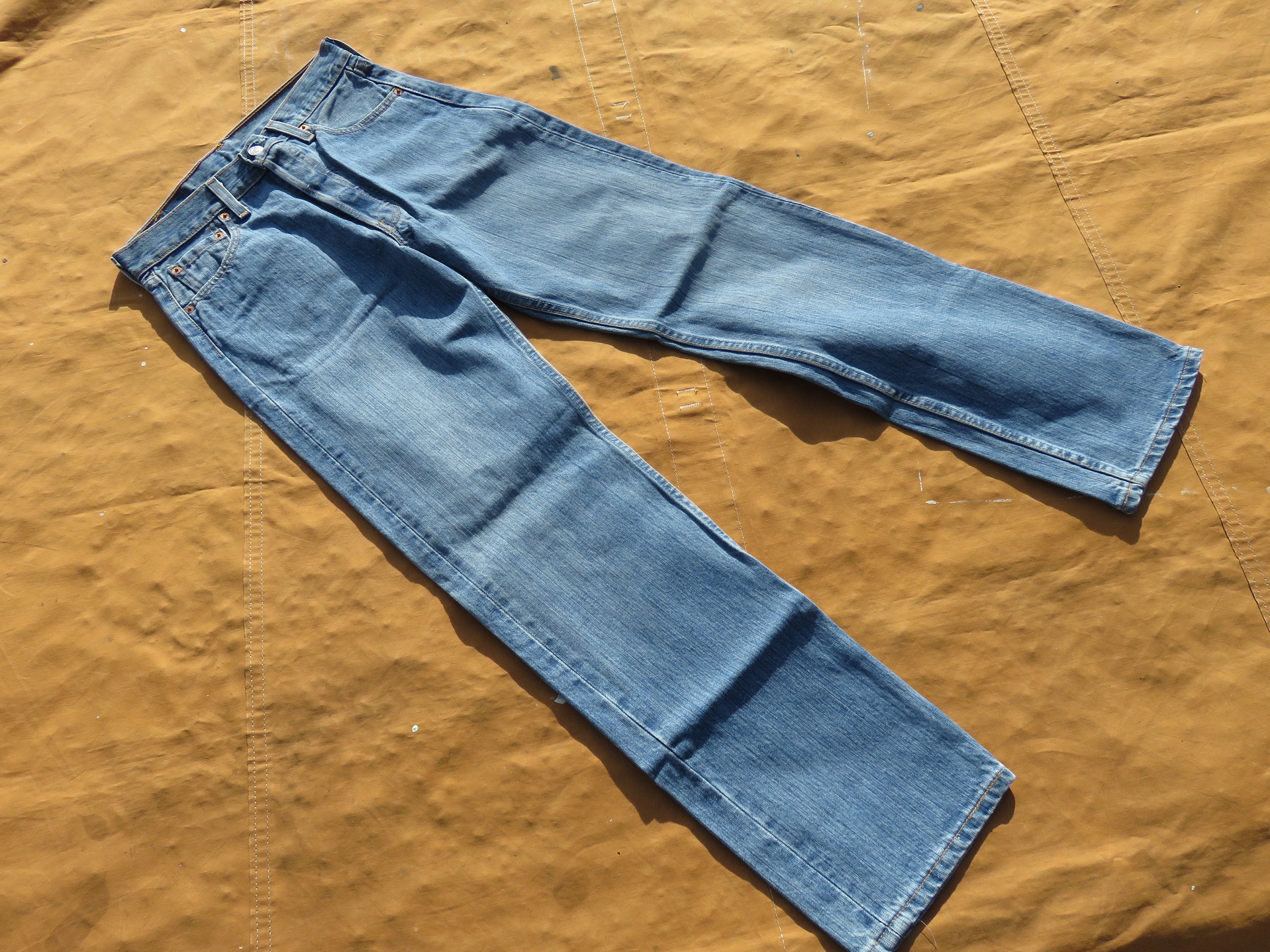 30 X 31 90s Levis 501 Jeans / Small 