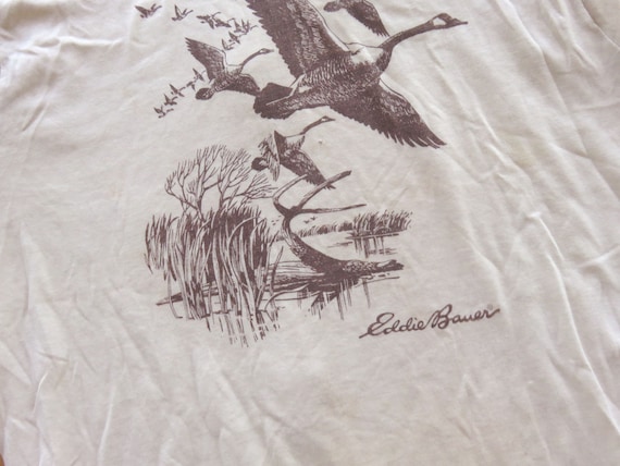 Small 70s Eddie Bauer T-shirt / Geese 1970s Comin… - image 3