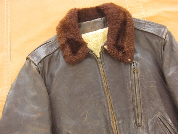 Small 50s Windward Horsehide Leather 