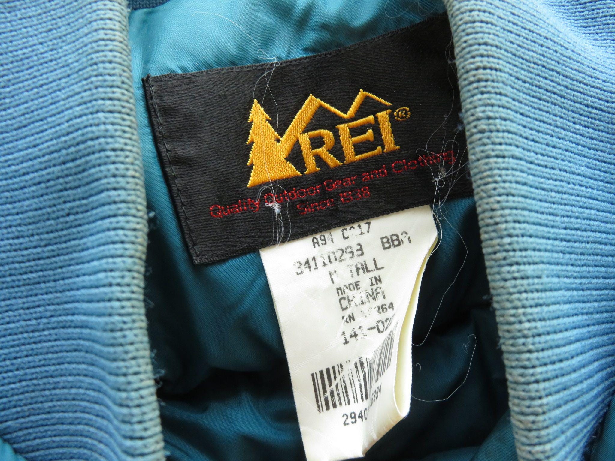 Medium Tall 90s REI Puffer Jacket / Down Thermal Quilted Medium Tall 90s REI Puffer Jacket / Down Thermal Quilted