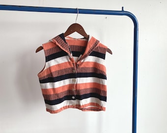 Small 40s / 50s Striped Cotton Sleeveless Blouse / Middy 1940s 1950s Women's Shirt