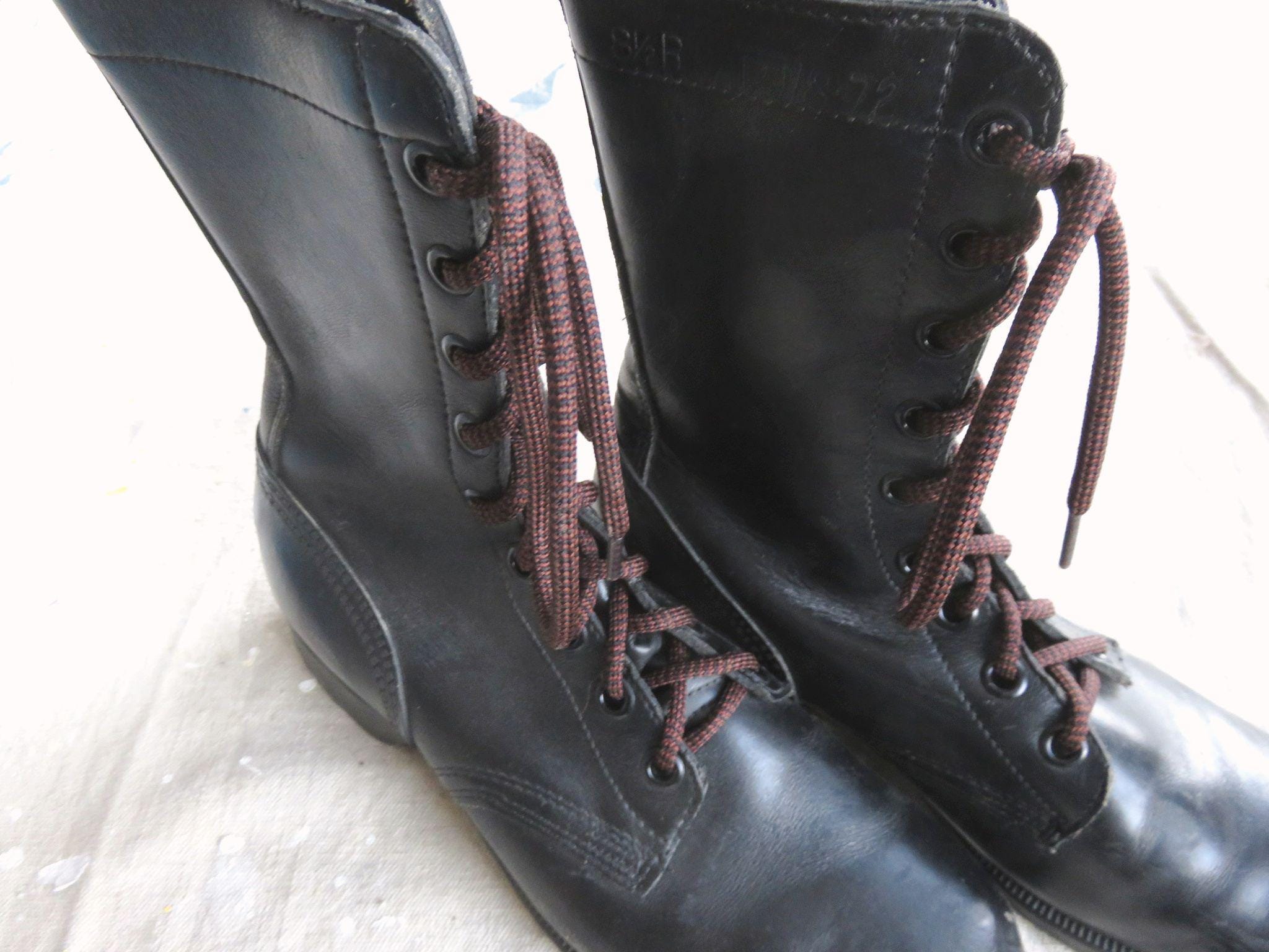 Men's 8.5 / 9 70s US Army Combat Boots / Vietnam War Era