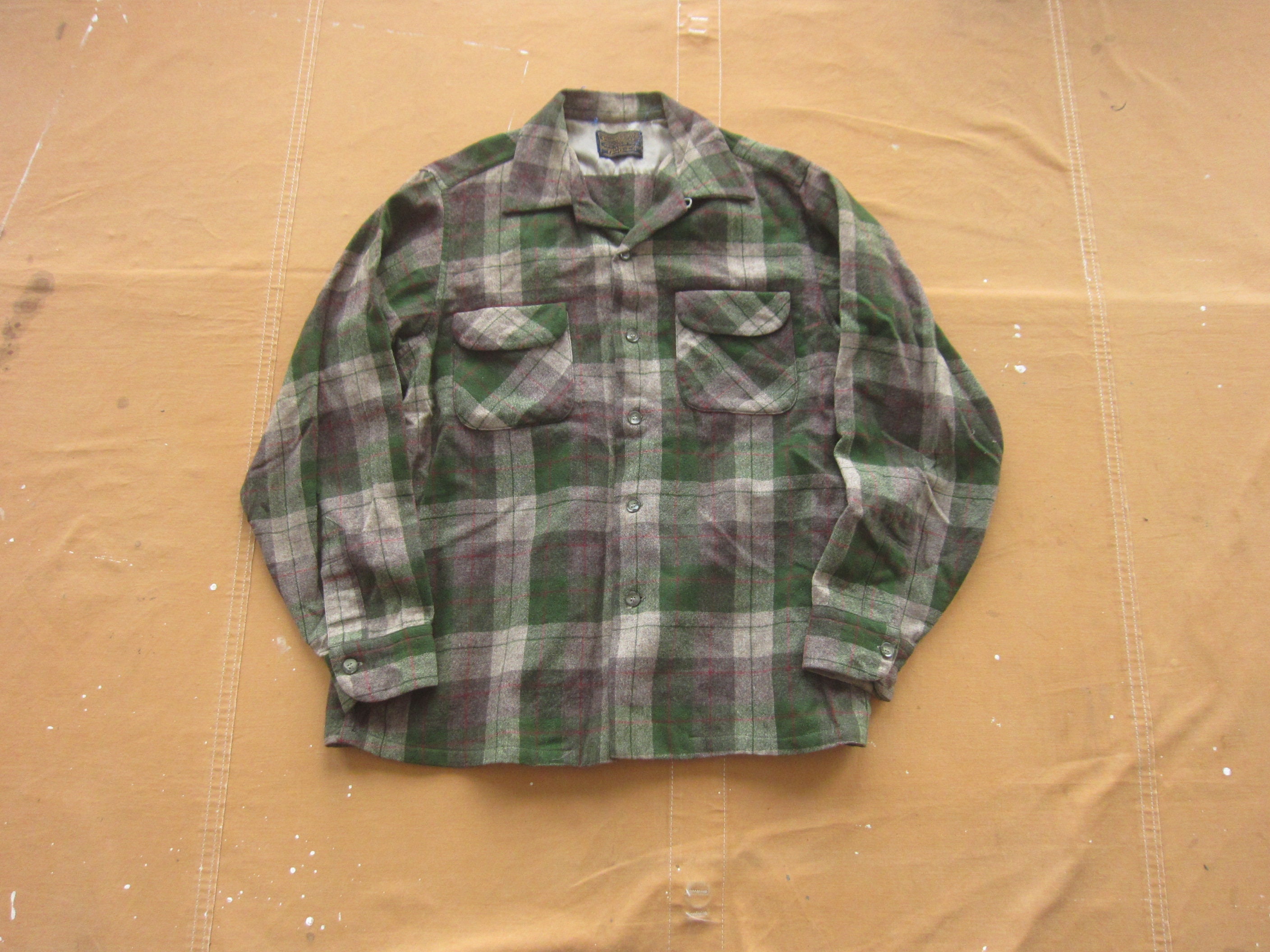 Medium 60s Pendleton Wool Flannel Loop Collar Shirt / 1950s 1960s