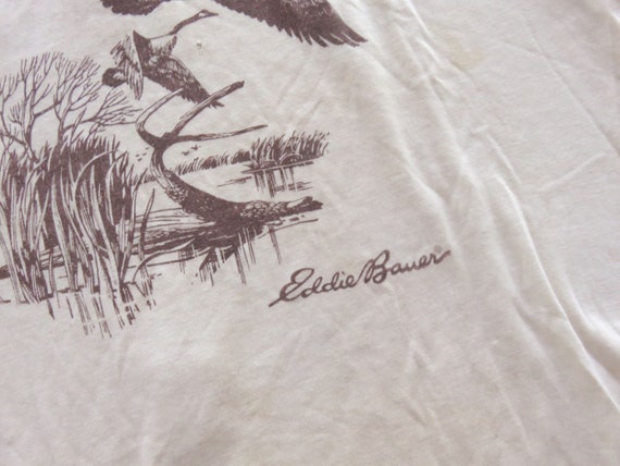 Small 70s Eddie Bauer T-shirt / Geese 1970s Comin… - image 8