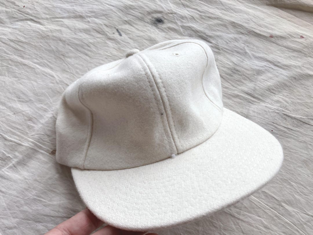 90s y2k OLD CAP vintage wool Yankees MLB Vintage 90s ⁄ Y2K Cream White Wool Blend Baseball Hat ⁄ 1990s