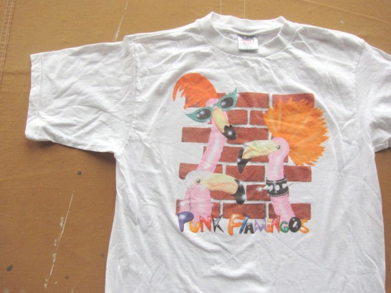Medium 90s Punk Flamingos T-shirt / 1990s - image 1