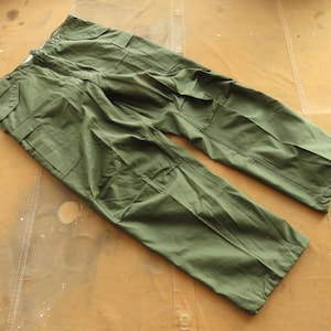パンツ 60s US ARMY cotton chino pants Houston 60s Army Chino Pants Khaki | Cultizm