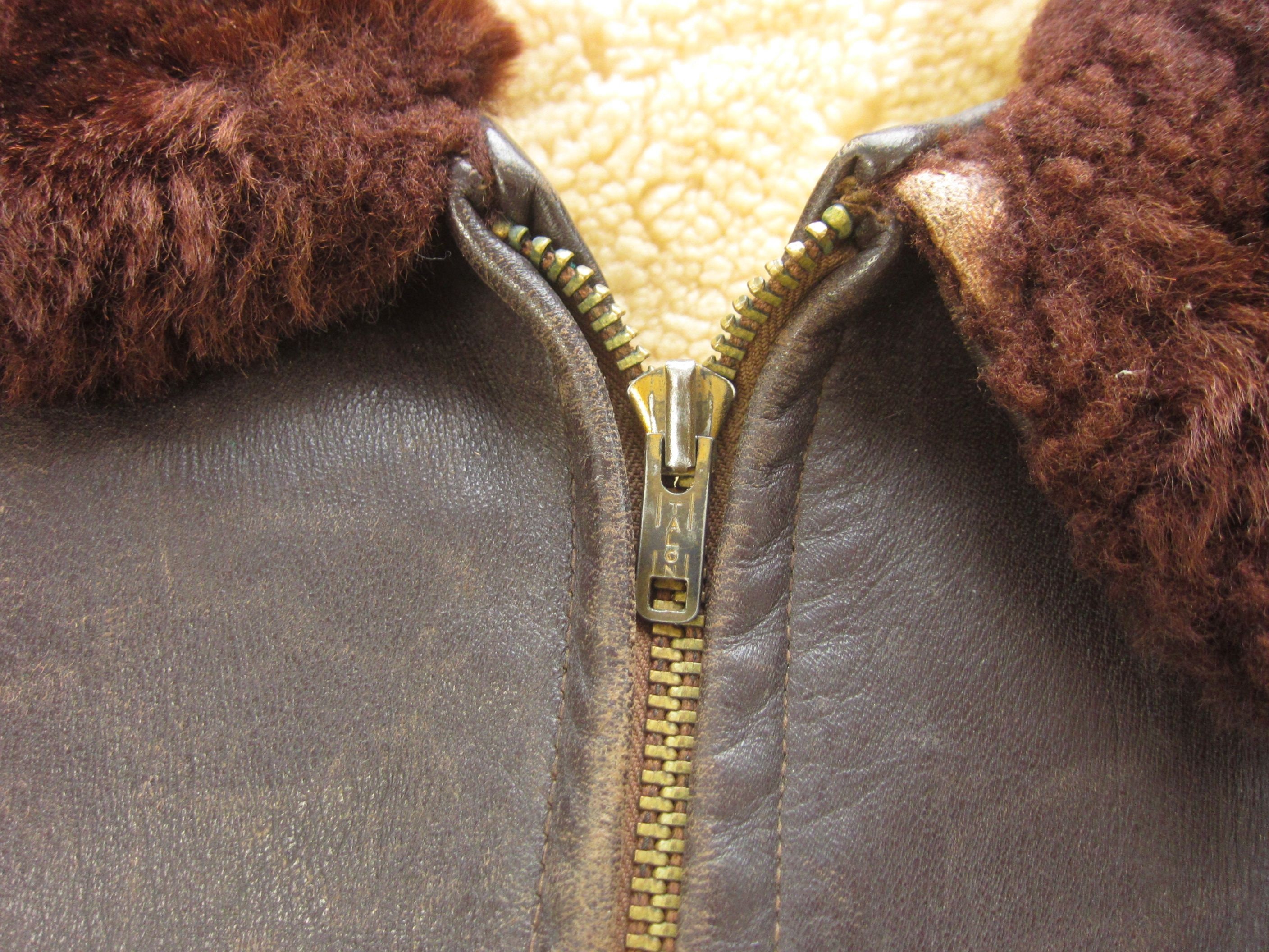Small 50s Windward Horsehide Leather 