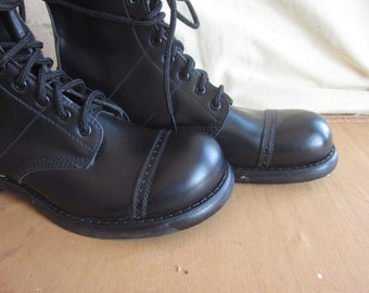 Men's 9.5 70s / 80s Corcoran Jump Boots / Mint Condition, Deadstock, Army  Military Paratrooper Style Black Leather Boots 1970s 1980s - Etsy