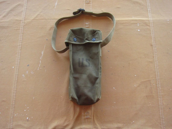 Vintage 40s US Army Radio Carrier Canvas Bag / 19… - image 1