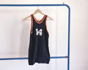 XS / Small 60s Black Durene Jersey / 1960s 1950s Basketball Ringer Rayon Cotton