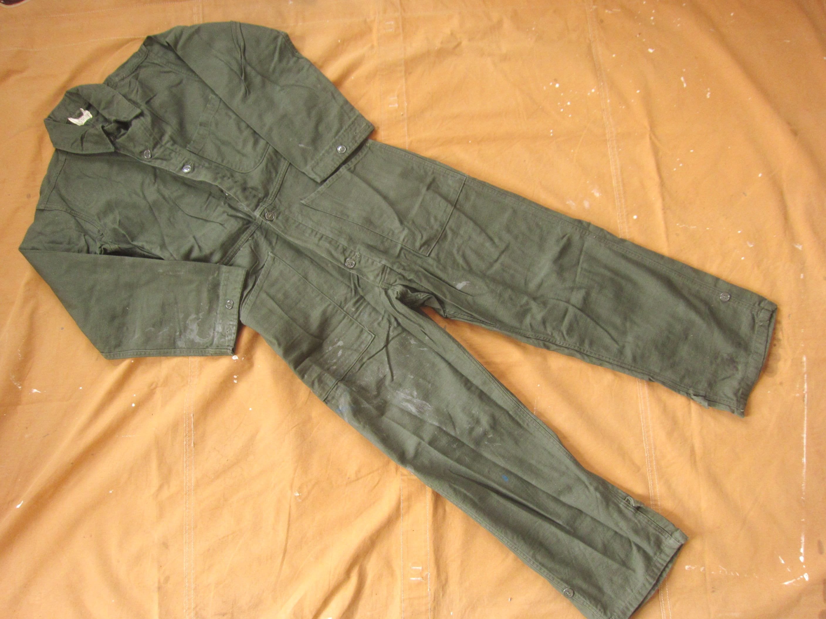 Small / Medium 70s US Army OG-107 Cotton Sateen Coveralls 