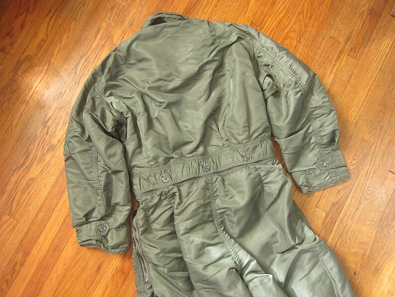 Military Coverall Medium Short 50s 60s US Army Insulated Flight Suit Coveralls CWU-1P Fatigues Uniform Vietnam Deck 1960s