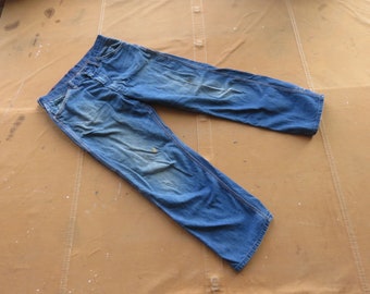33 / 34 60s Denim Work Jeans / Carpenter Jeans Paint Splattered Thrashed Faded 1960s