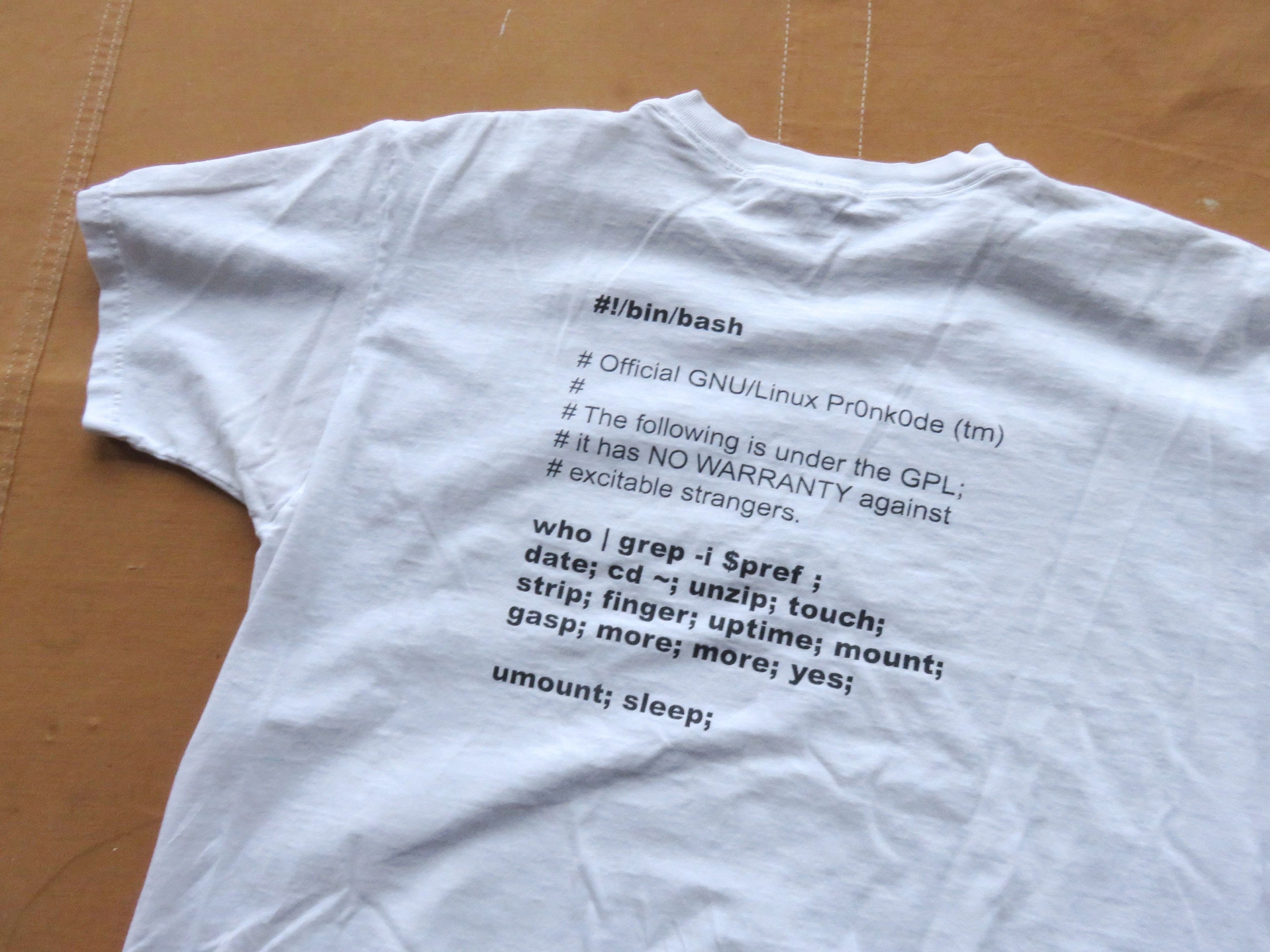 XL 90年代 Gnu Linux ポルノコンピュータ Tシャツ  Linux オペレーティングシステム ポルノ Tシャツ 1990年代 オタク -  Etsy 日本